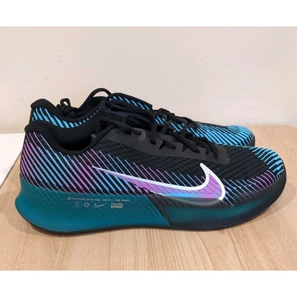 NikeCourt Air Zoom Vapor 11 Attack Premier Deep Jungle Fuchsia Men's‎ Size 11.5